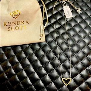 Kendra Scott heart necklace